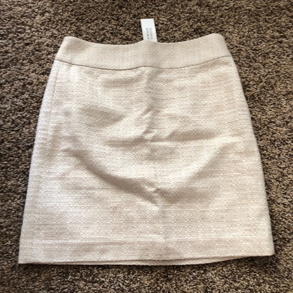 Banana Republic Tweed Skirts 2 NWT navy and cream - Picture 1 of 4